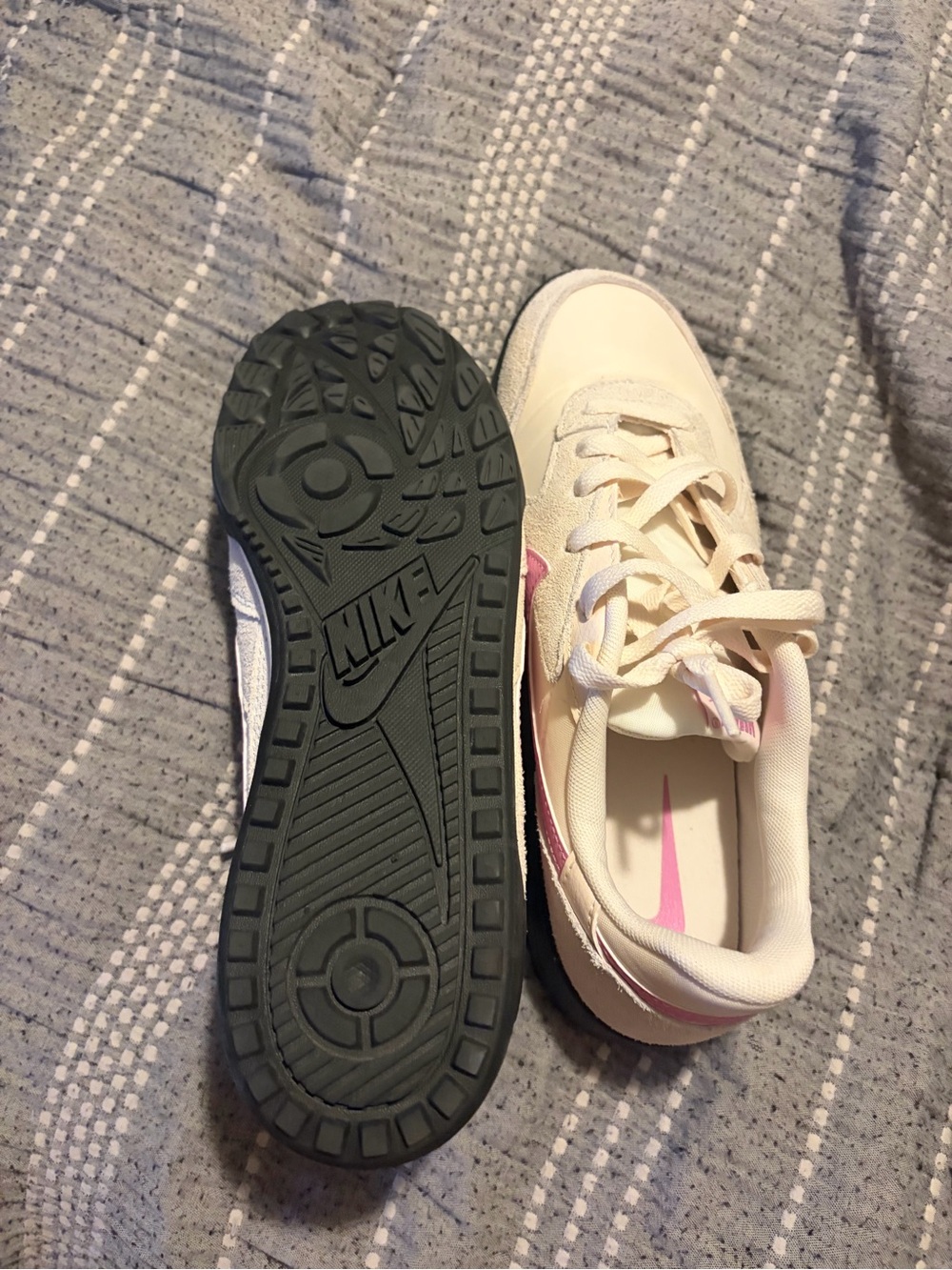Nike Women’s terra manta size 9 like new! - Picture 6 of 6